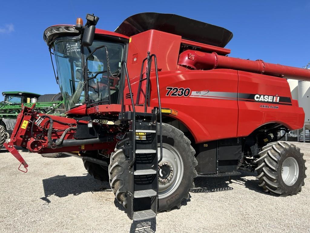 Image of Case IH 7230 Primary image
