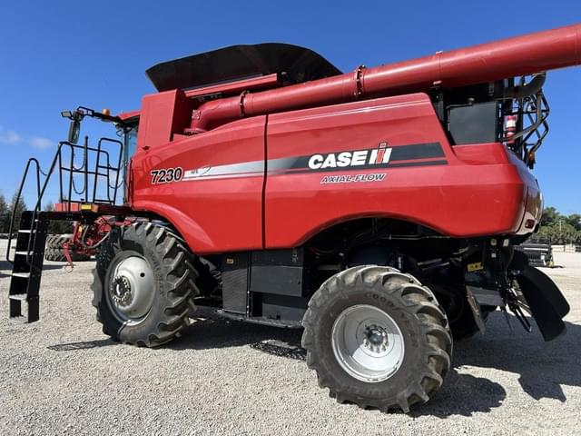 Image of Case IH 7230 equipment image 4