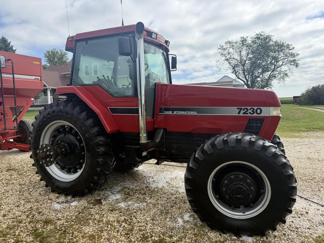 Image of Case IH 7230 Primary image