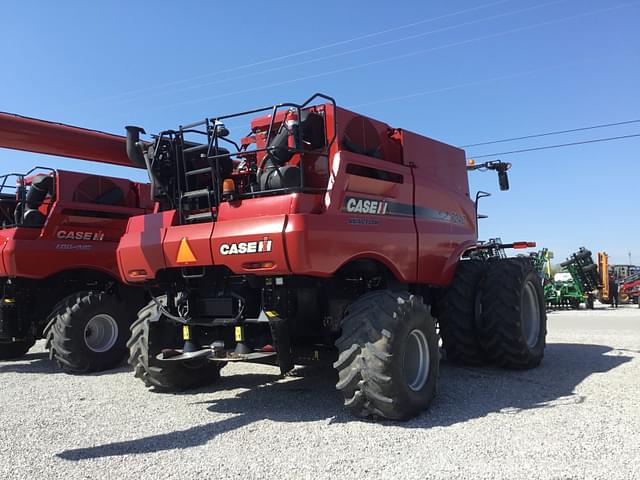 Image of Case IH 7240 equipment image 2