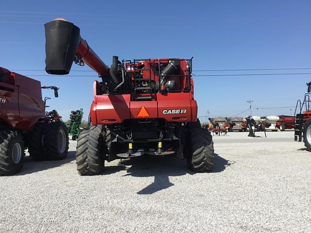 Image of Case IH 7240 equipment image 3