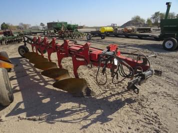 Main image Case IH 735