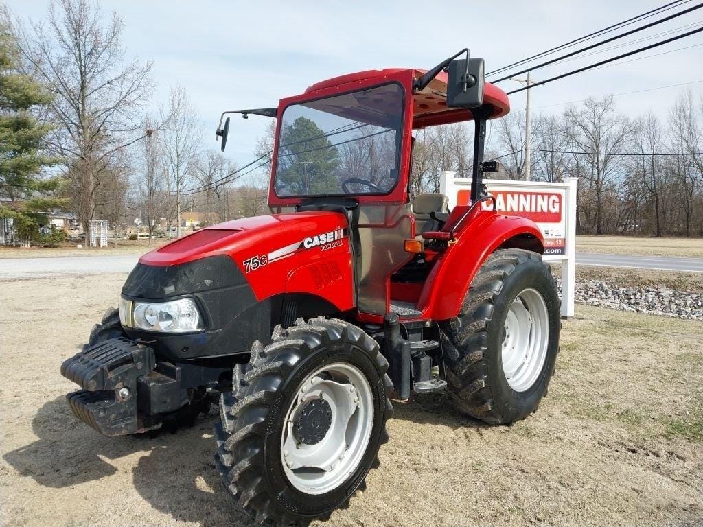 Main image Case IH Farmall 75C