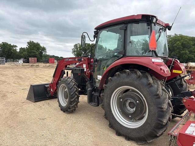 Image of Case IH Farmall 75C equipment image 2