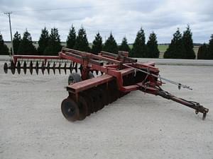 Case IH 760 Image