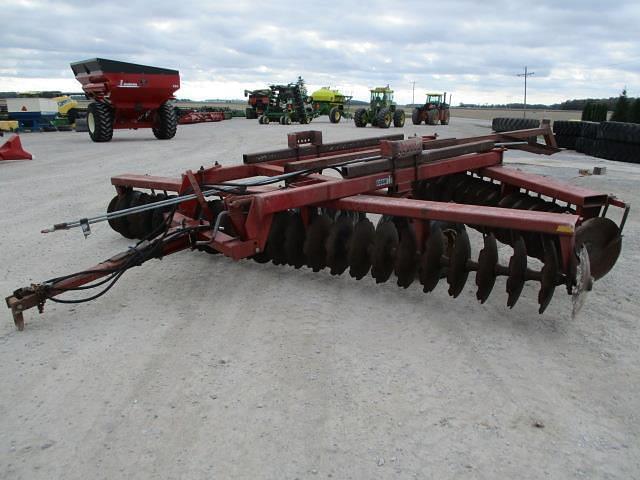 Image of Case IH 760 equipment image 1