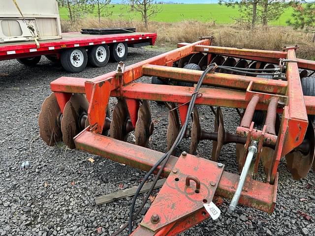 Image of Case IH 770 equipment image 2