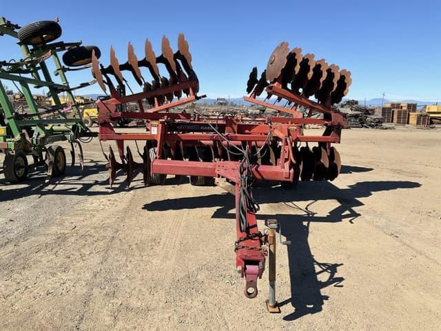 Image of Case IH 770 equipment image 1