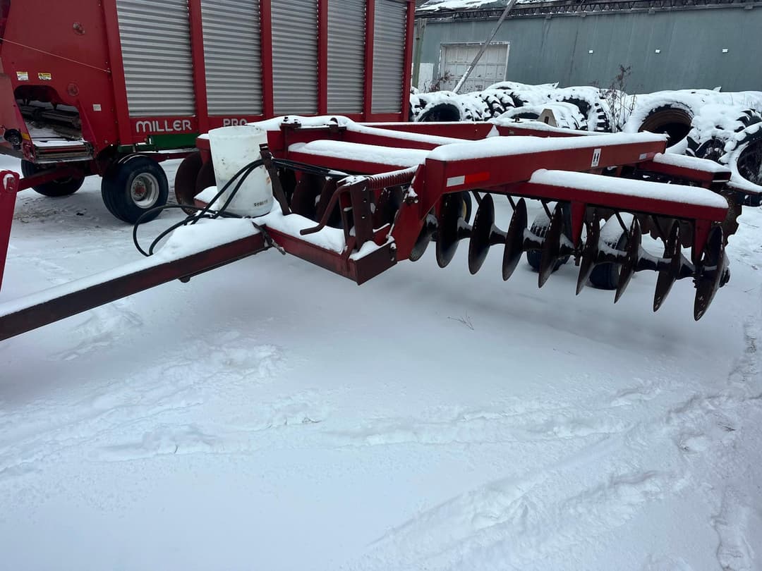 Image of Case IH 770 Image 0