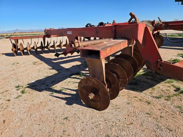 Image of Case IH 770 equipment image 3
