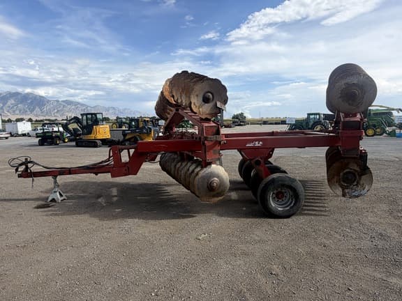 Image of Case IH 770 equipment image 1
