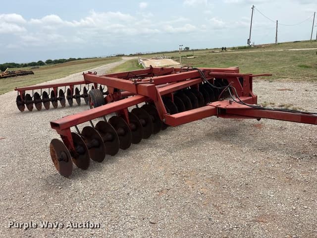 Image of Case IH 770 equipment image 2