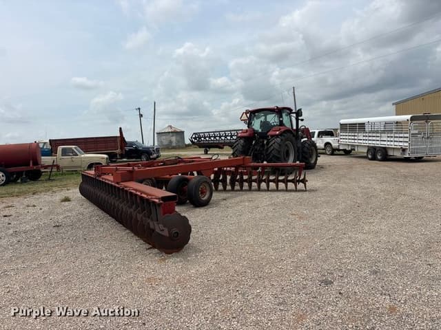 Image of Case IH 770 equipment image 4