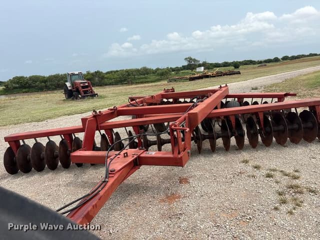 Image of Case IH 770 equipment image 1