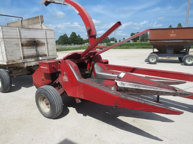 Image of Case IH 781 equipment image 2
