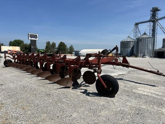 Image of Case IH 800 equipment image 1