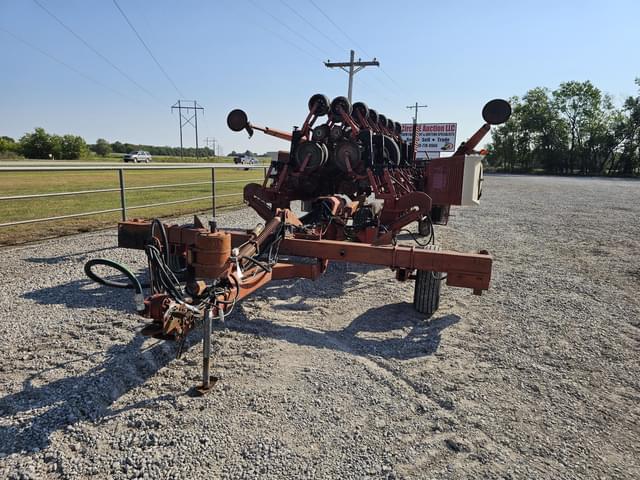 Image of Case IH 800 equipment image 2