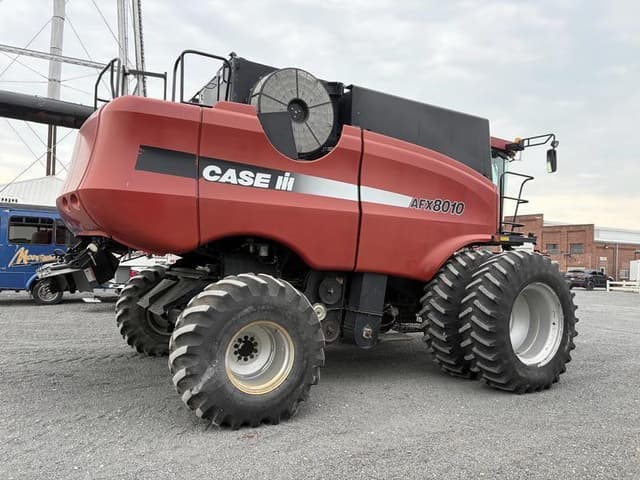 Image of Case IH 8010 equipment image 2