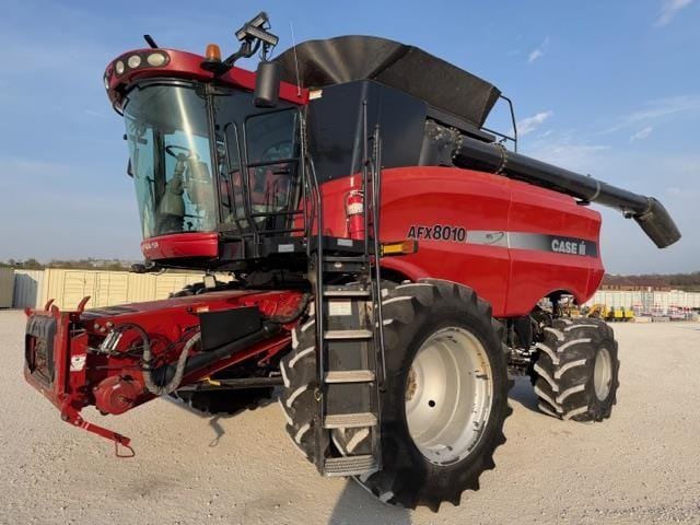 Case IH 8010 Equipment Image0
