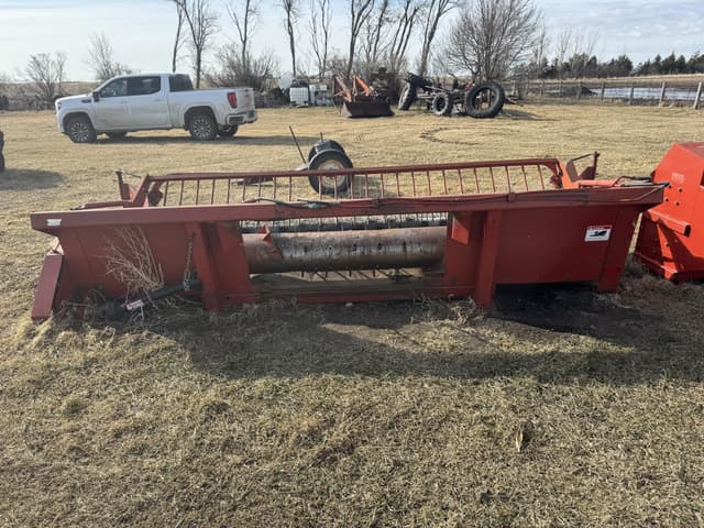 Image of Case IH 810 equipment image 4