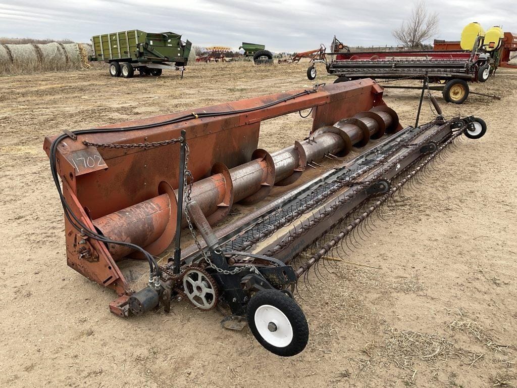 Main image Case IH 810