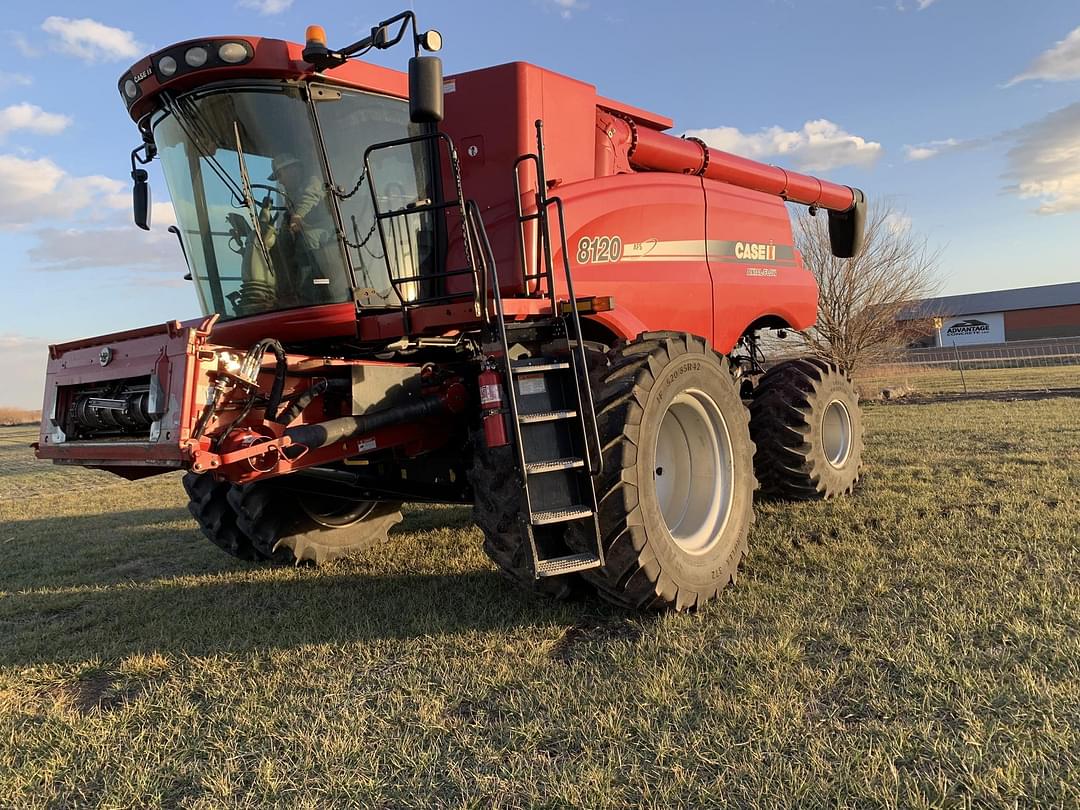 Image of Case IH 8120 Primary image