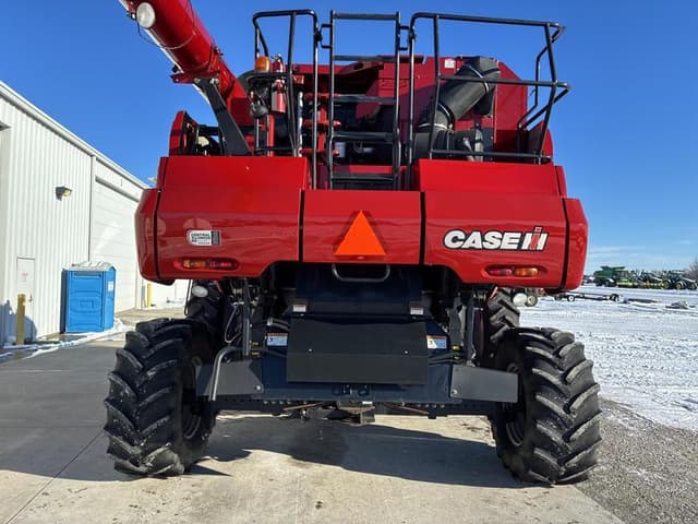 Image of Case IH 8120 equipment image 4