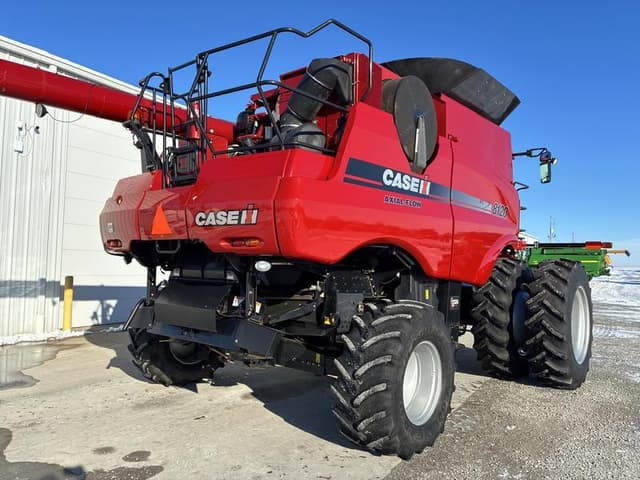 Image of Case IH 8120 equipment image 3