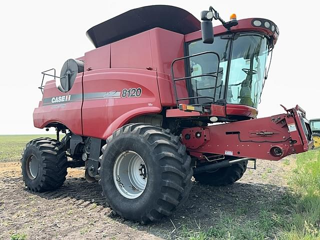 Image of Case IH 8120 equipment image 1