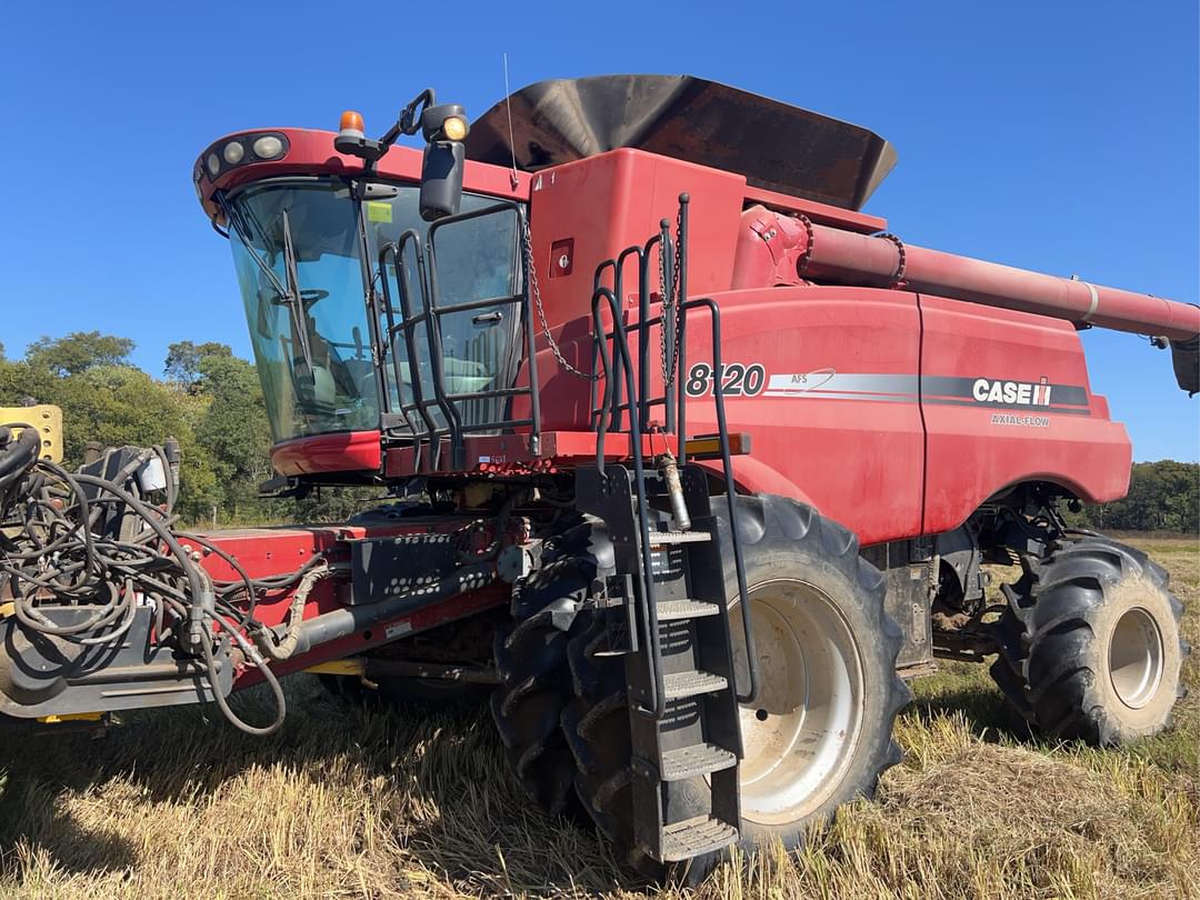 Image of Case IH 8120 Primary image
