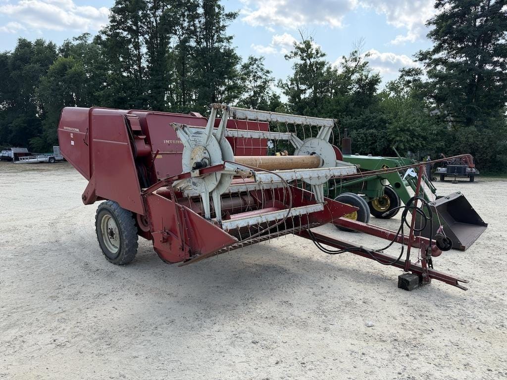 International Harvester 82 Equipment Image0