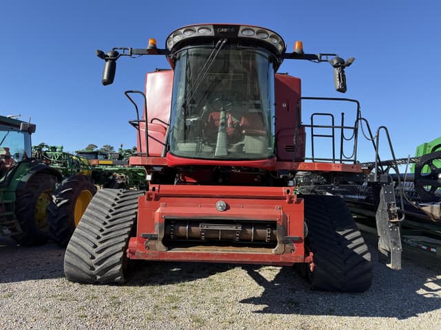 Image of Case IH 8230 equipment image 1