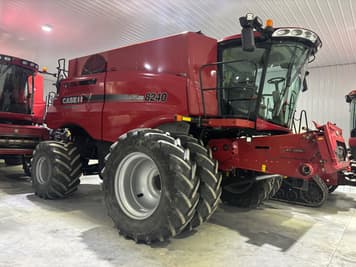 Main image Case IH 8240