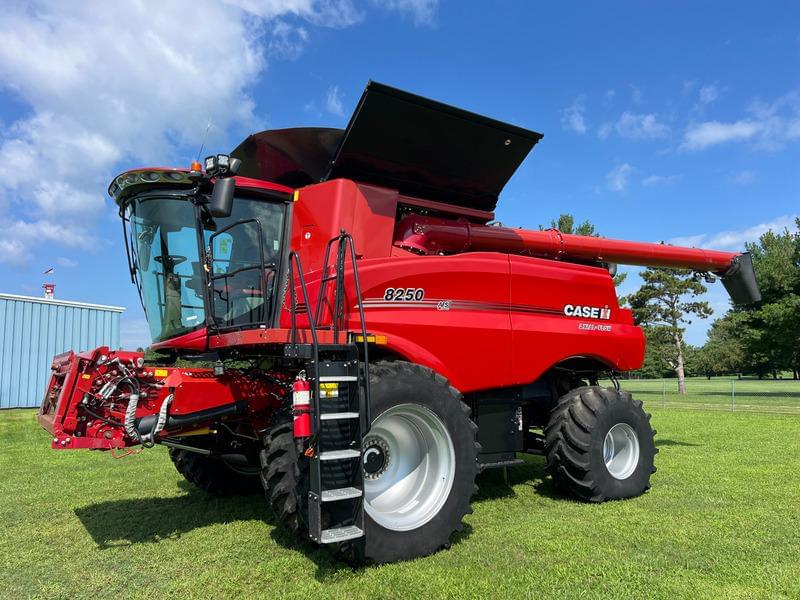 Image of Case IH 8250 Primary image