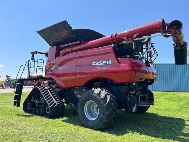 Image of Case IH 8250 equipment image 3