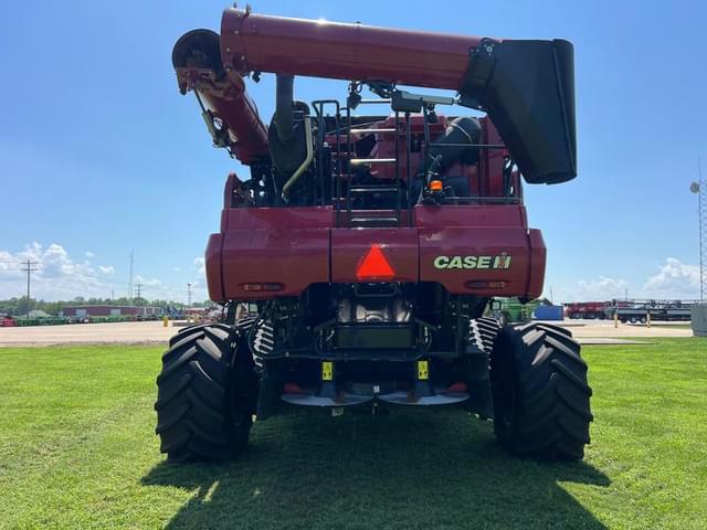 Image of Case IH 8250 equipment image 4
