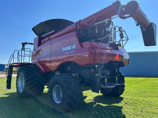 Image of Case IH 8250 equipment image 3
