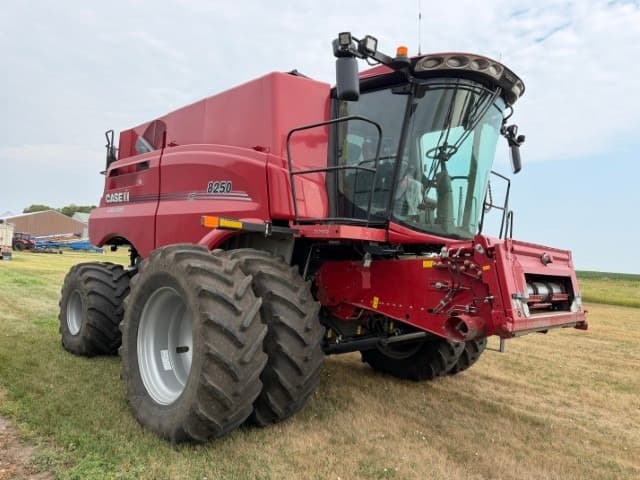 Image of Case IH 8250 Primary image