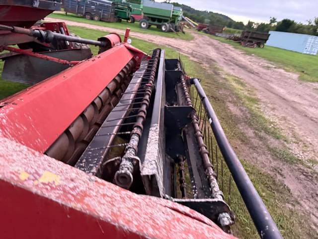 Image of Case IH 8830 equipment image 3
