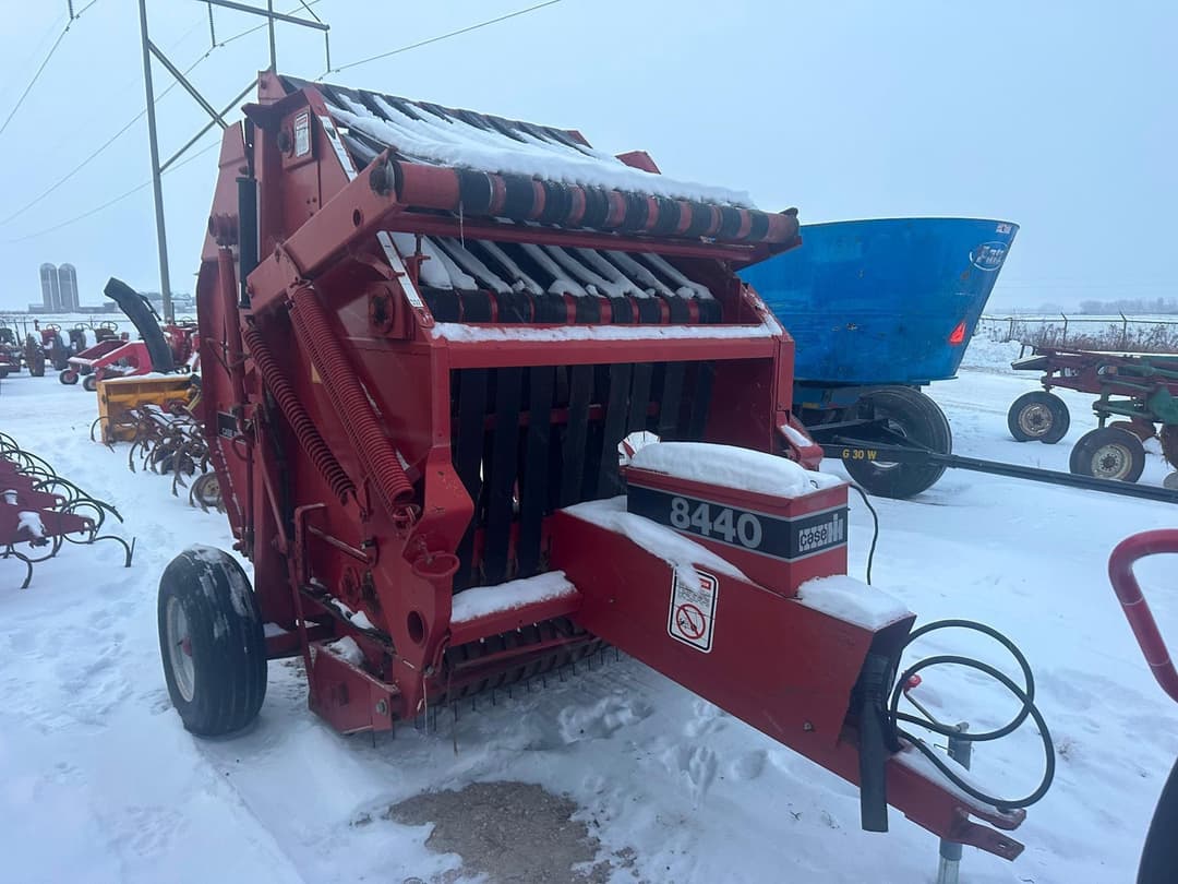 Image of Case IH 8440 Image 1