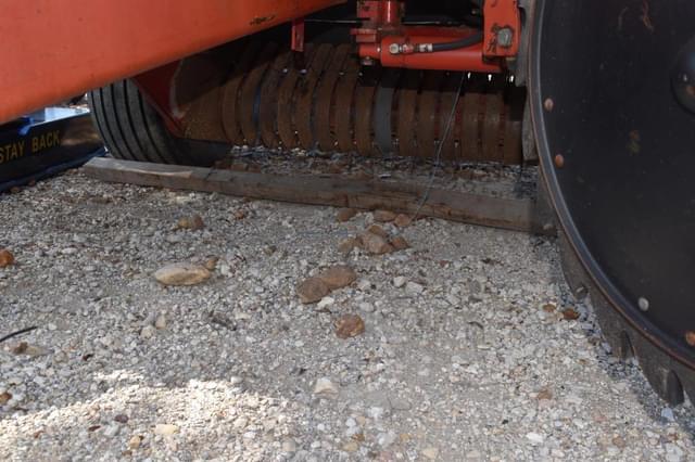 Image of Case IH 8455 equipment image 4