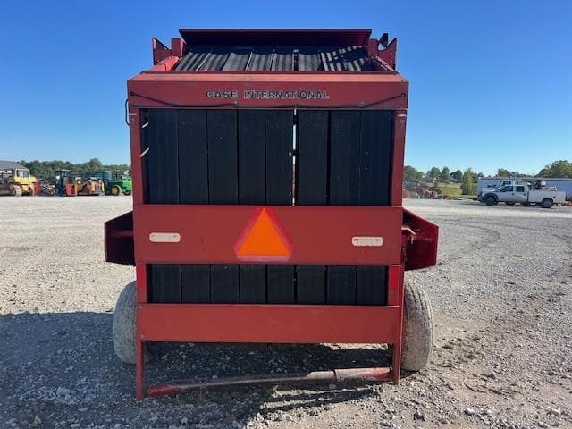 Image of Case IH 8460 equipment image 4