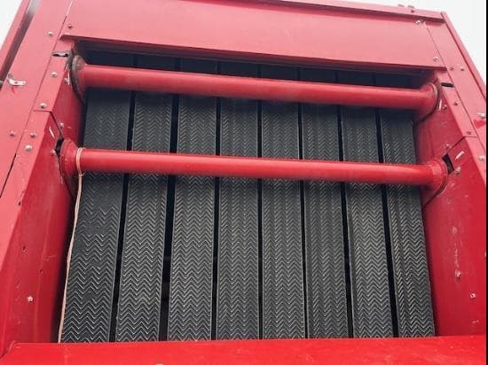 Image of Case IH 8460 equipment image 4