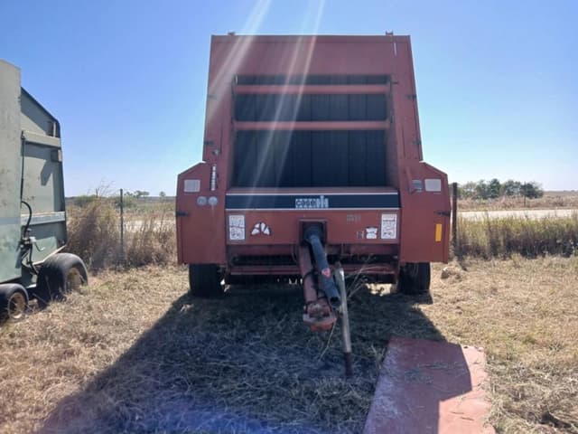 Image of Case IH 8460 equipment image 1