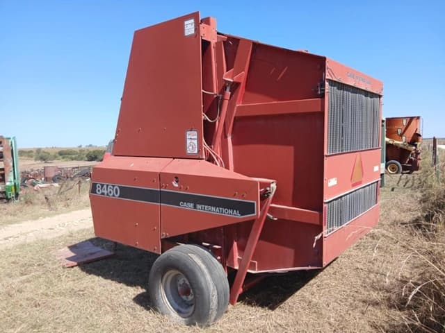 Image of Case IH 8460 equipment image 3