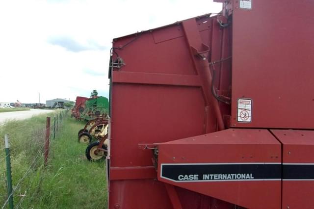 Image of Case IH 8460 equipment image 2