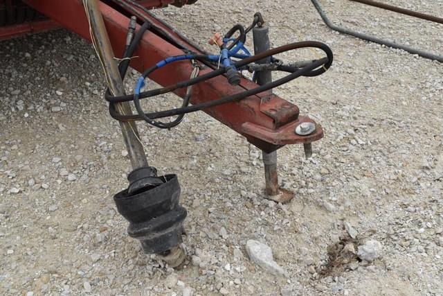 Image of Case IH 8465 equipment image 3