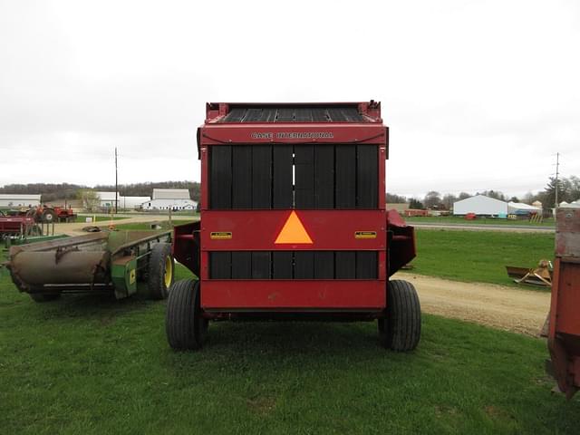 Image of Case IH 8465 equipment image 3