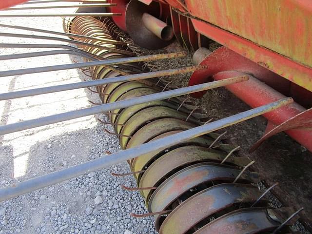 Image of Case IH 8530 equipment image 4