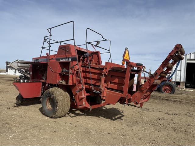 Image of Case IH 8575 equipment image 2